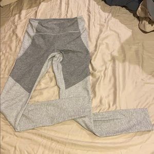 Outdoor Voices leggings size small